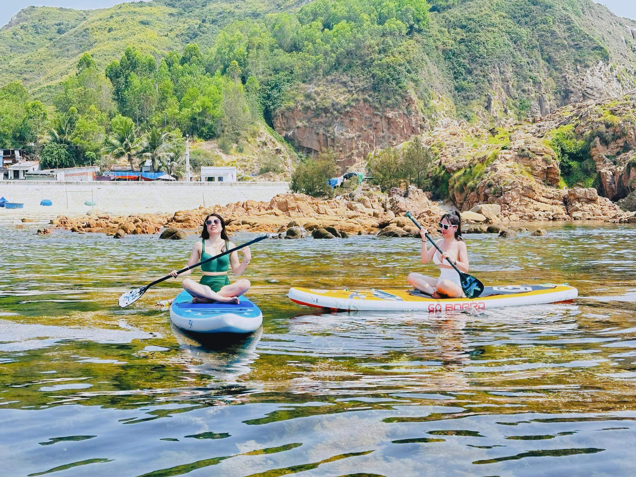 Chèo sup ngắm rong mơ