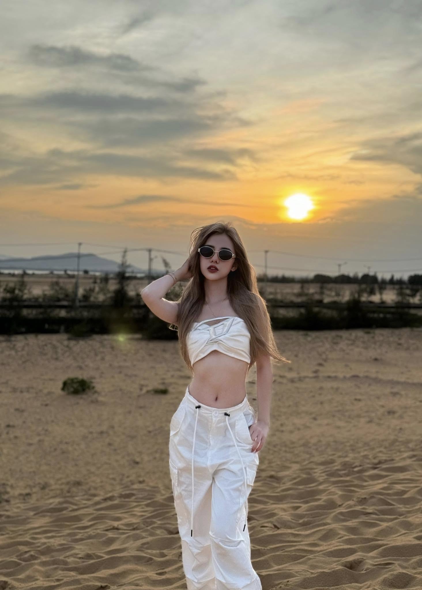 Tham quan đồi cát Phương Mai