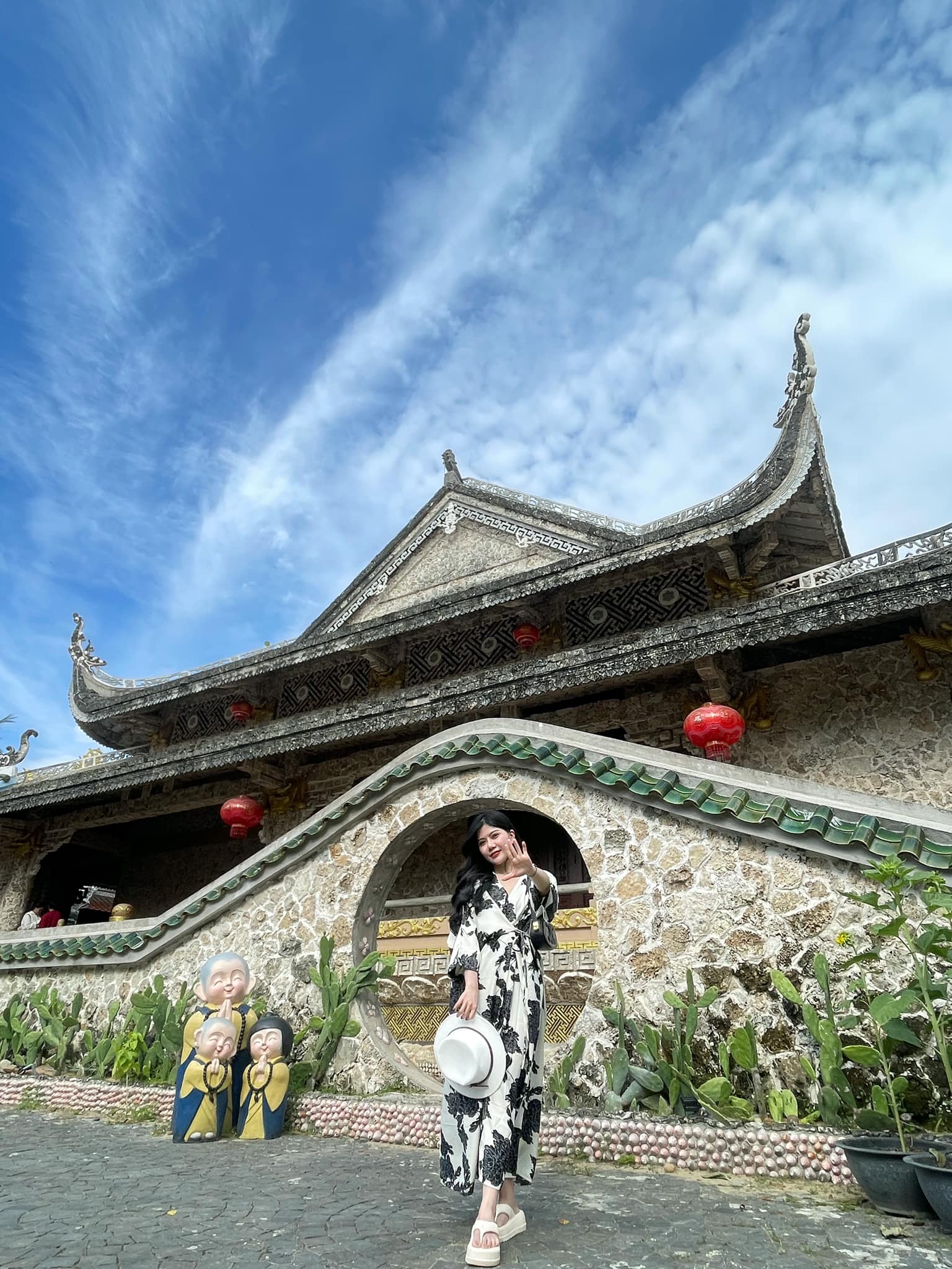 Vẻ đẹp độc lạ của ngôi chùa Thanh Lương
